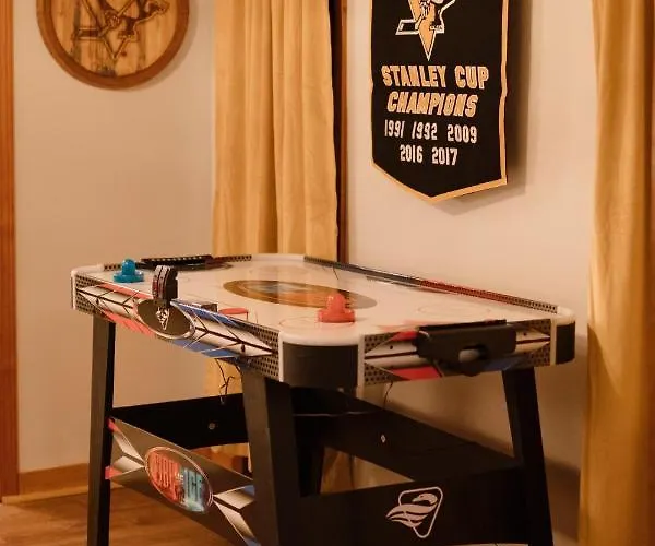 Holiday home Pittsburgh's South Side 3bd 2 Miles To Pnc Park Pittsburgh