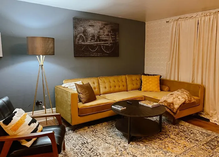 Pittsburgh's South Side 3bd 2 Miles To Pnc Park * Pittsburgh