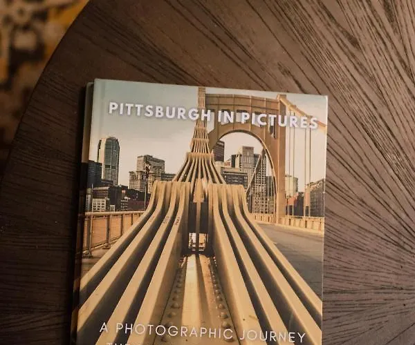 Pittsburgh's South Side 3bd 2 Miles To Pnc Park